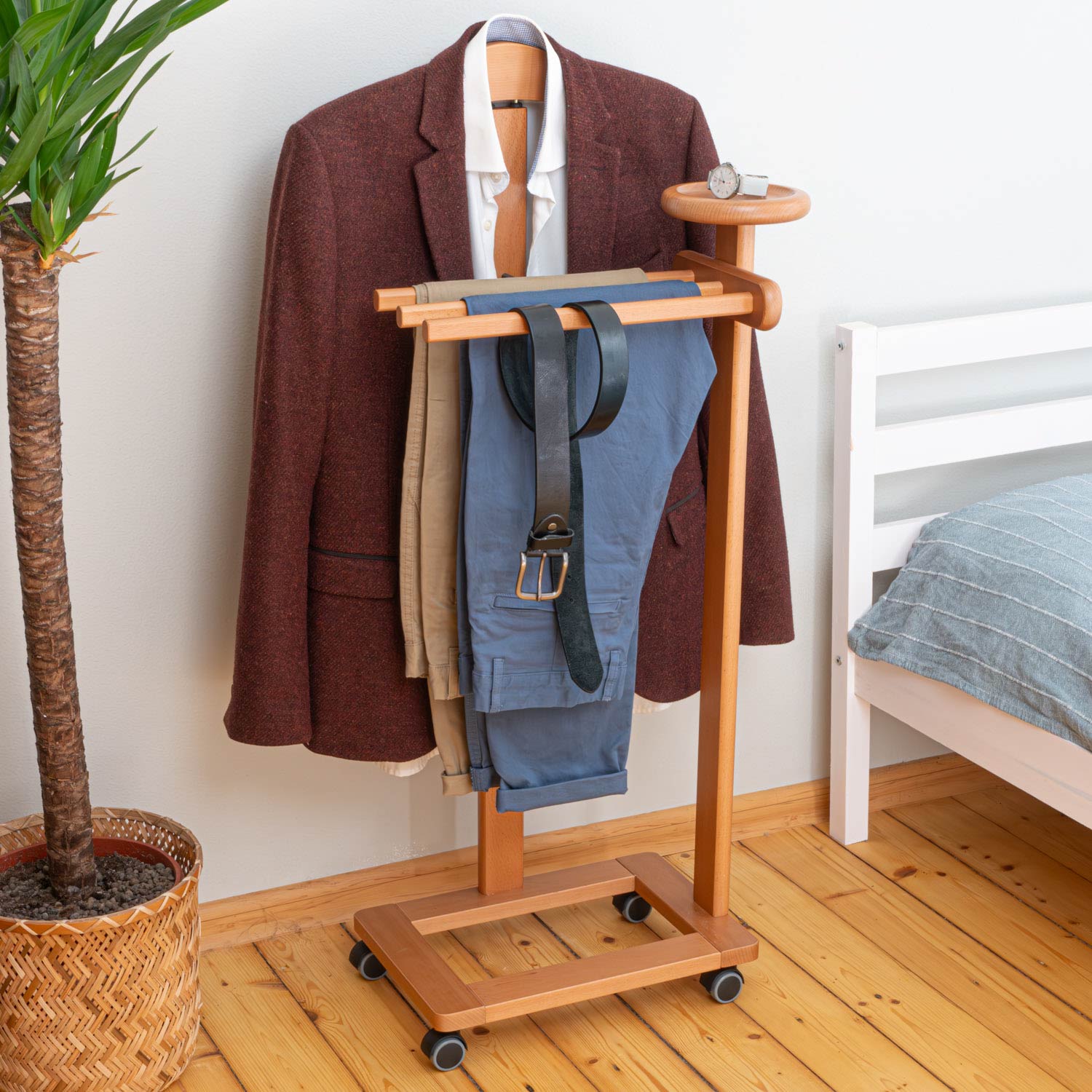 Herrendiener, Herrendiener Modern, Herrendiener Holz, Tatkraft Herrendiener, Herrendiener kaufen