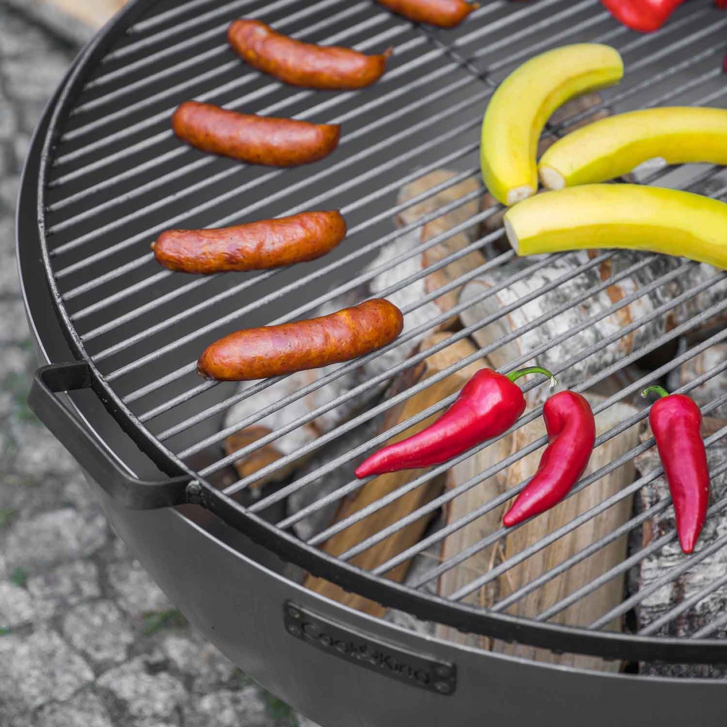 Grillrost mit 4 Griffen aus Rohstahl für Feuerschale - Dia. 60cm, Cook King, 3