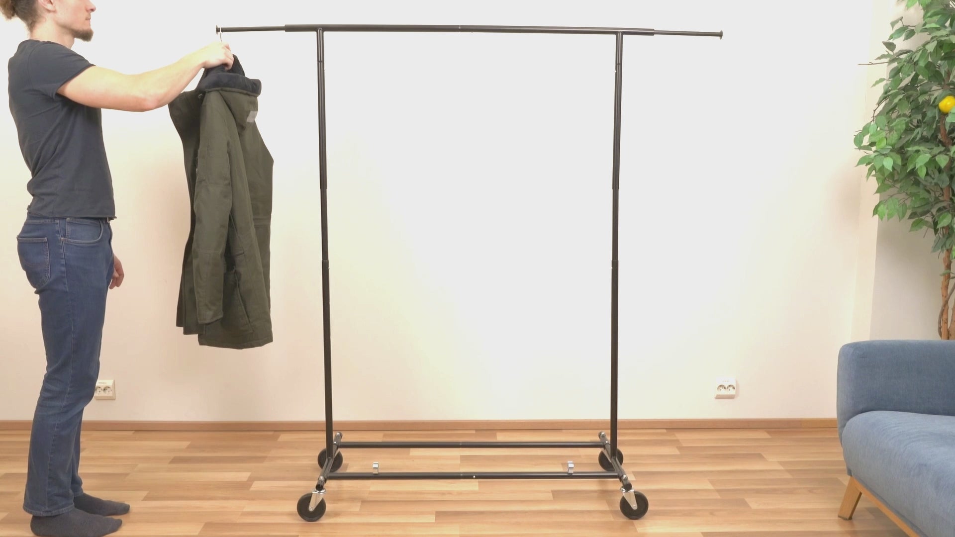 kleiderständer stabil, kleiderständer auf rollen, metall, schwerlast kleiderständer, schwarz, Tatkraft Derek, video